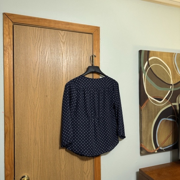 Lands' End Size 2 Multi-Color w/Polka Dots 3/4 Sleeve Button-Front Blouse - EUC - Picture 2 of 5